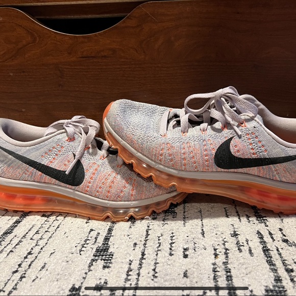 Nike Flyknit Air Max